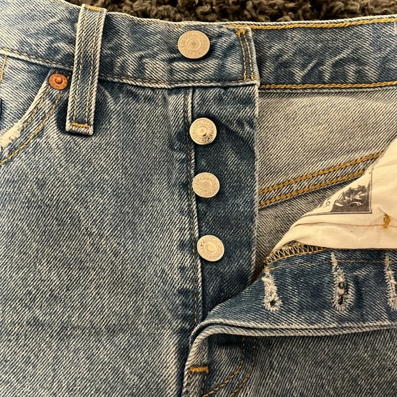 Levi’s 501 shorts - Picture 3 of 4